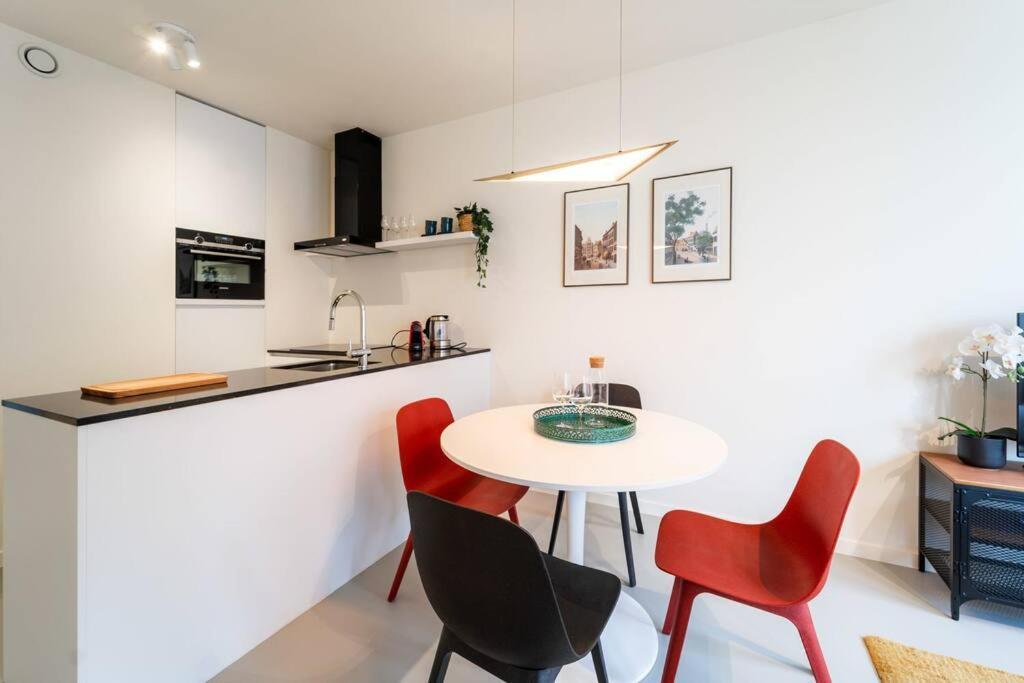 Appartement Beautiful 1br In *