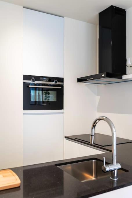 Beautiful 1br In Appartement *